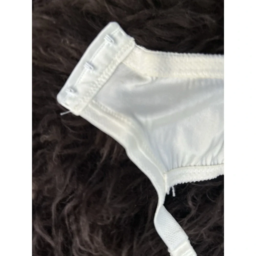 Vintage Victoria Secret White Satin Bra & Panty‎ Set Lace Trim Bridal Underwear